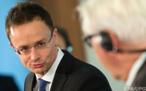 Hungary announced blocking of Ukraine because of language: the reactions of UIF experts