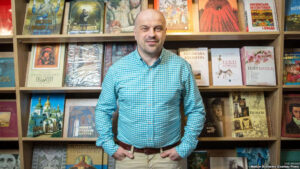 Максим Бутченко презентует книгу War Artist в Украинском институте будущего