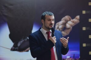 Криза інтересів як проблема розвитку України