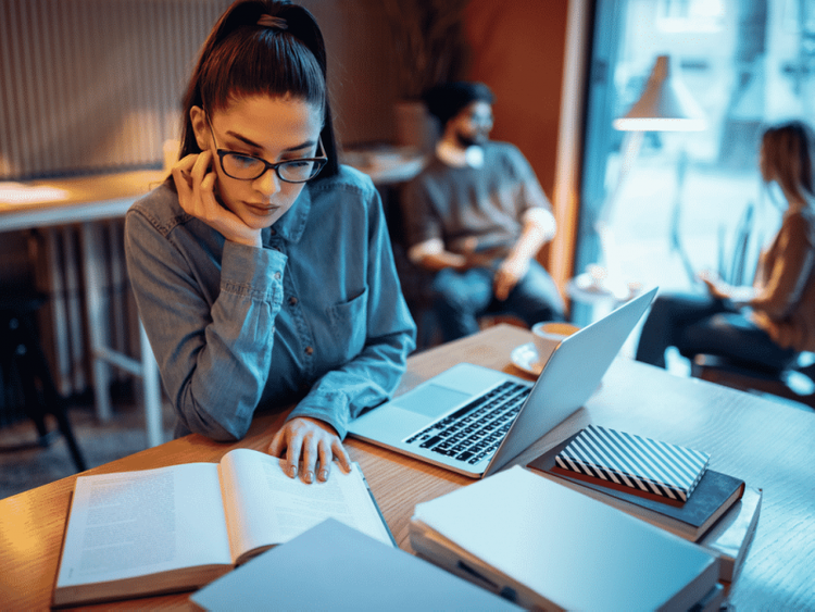 Конкурс для студентов от Украинского института будущего “МОЯ УКРАИНА 2030”