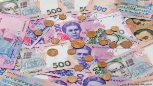 Покрити дефіцит бюджету в 300 млрд гривень: Місія здійсненна