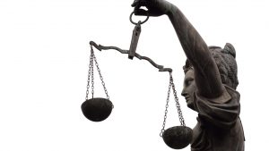 Щодо законопроектів про політико-правові рішення та про заборону на зупинення санкцій РНБО