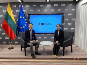 UIF підписав меморандум про співпрацю з литовським аналітичним центром EESC