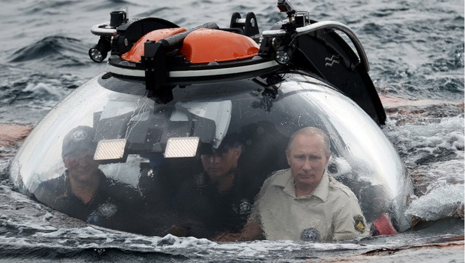 What did Putin’s friends’ tanker do next to the “Nord streams”?
