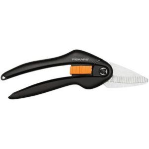 Универсальные ножницы Fiskars