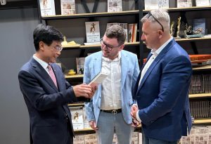 УІМ провів зустріч із Послом КНР в Україні