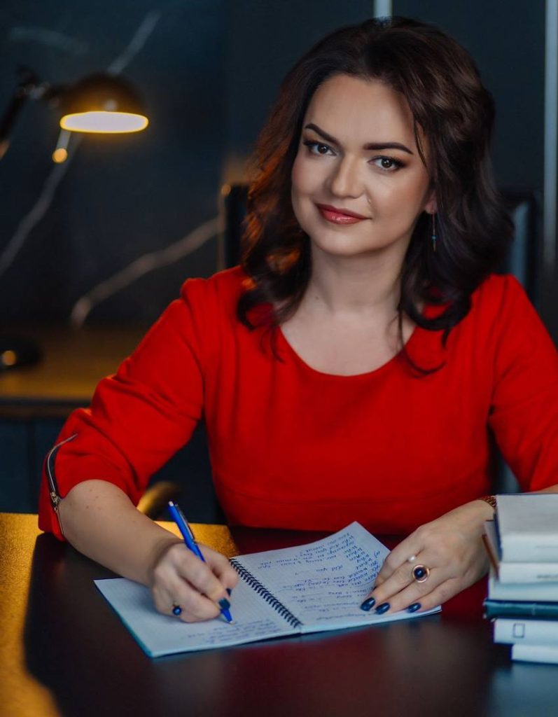 Гбур Зоряна